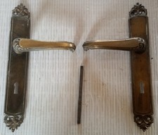 Maniglie per Porte in Ottone massiccio complete di tutto ce ne sono di 2 misure