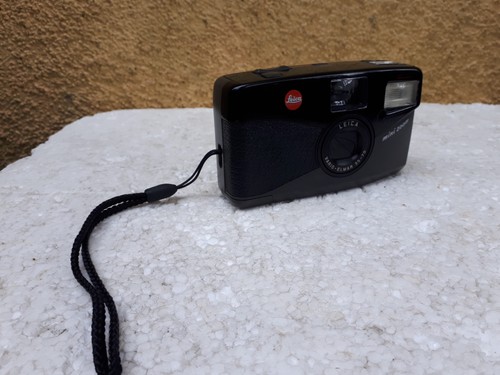 Leica mini zoom fotocamera