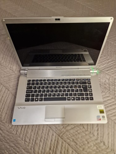Sony vaio vgn fw11e - sony, vgn-fw11e