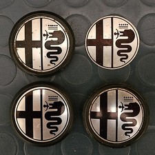 Alfa Romeo Alfetta 75 90 GTV  quattro loghi stemme tappi coppe cerchi lega