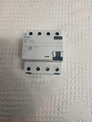 Siemens 5sv3344 rccb poli - 5sv3344-3,