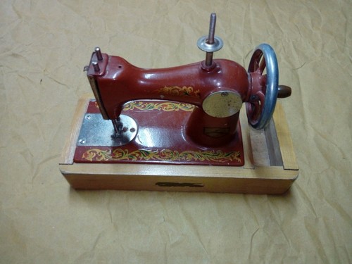 Macchina cucire giocattoli - macchina,