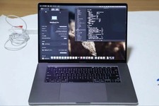 Apple MacBook Pro Space Gray