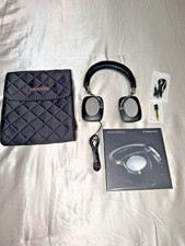 Cuffie auricolari cablate