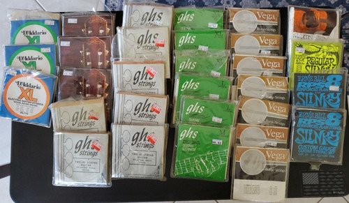 Lotto corde chitarra banjo - e,