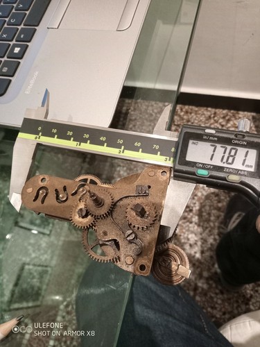 Movimento orologio antico