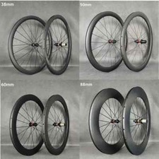 Set ruote in fibra di carbonio