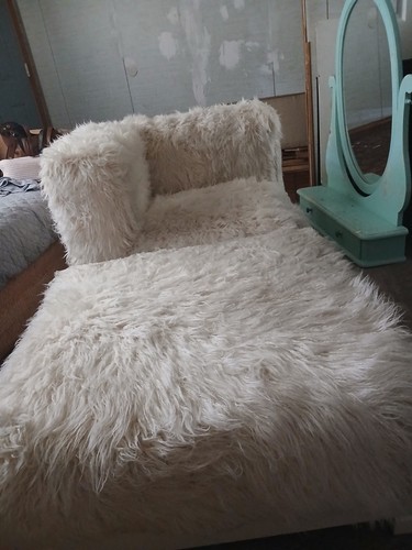 Pottery barn teen cushy - pottery,