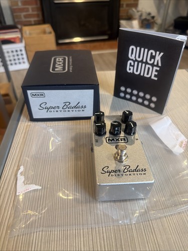 Mxr super badass distortion - mxr,
