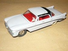 DINKY TOYS 550 CHRYSLER SARATOGA MADE IN FRANCE SCALA 1/43