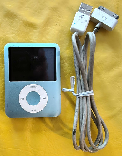 Blue ipod nano - ipod, generation
