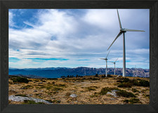 Turbine eoliche in cima alla