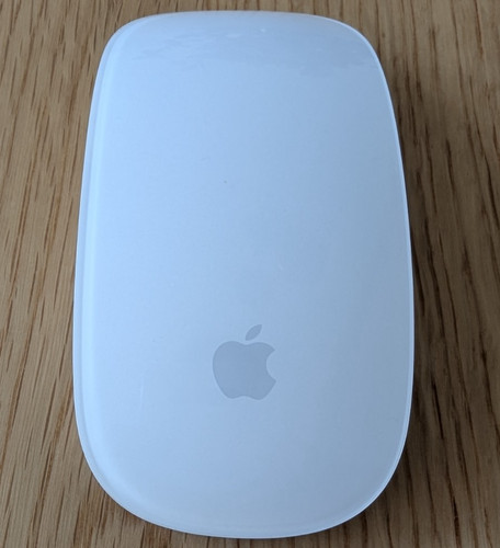 Apple magic mouse - apple, in