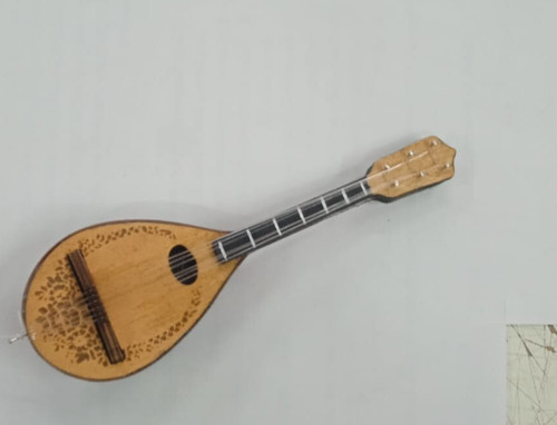 Mandolino legno massello - in,
