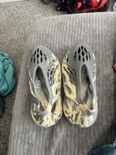 Yeezy Foam Runner Uomo