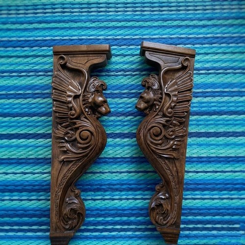 Corbel testa leone - di,