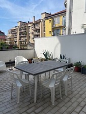 Tavolo giardino 6/8 posti con sedie (150x100x72)