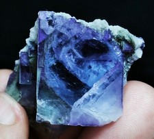 Esemplare minerale di fluorite