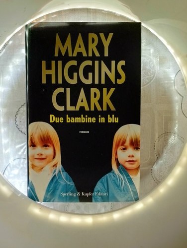 Due bambine blu mary - in,