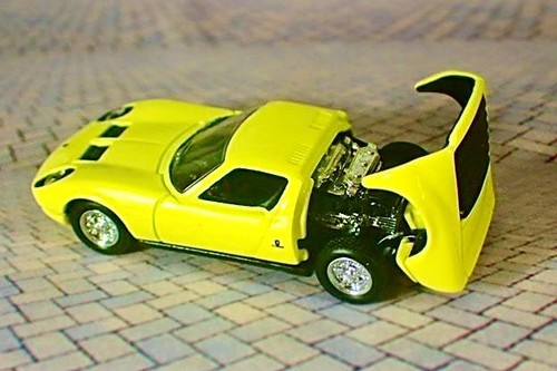 Supercar lamborghini miura - supercar,