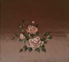 TESSUTO DI RASO DIPINTO A MANO CON PEONIE