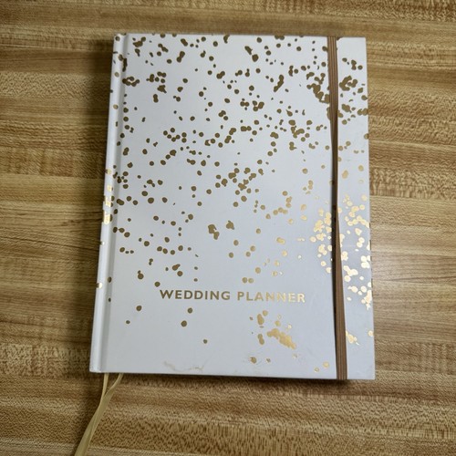 New wedding planner - new!!!!,