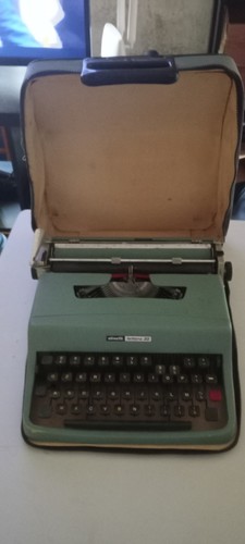 Macchina scrivere olivetti - scrivere,