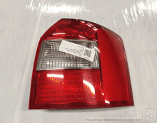 Fanale posteriore 8E9945096A. Destra AUDI A4 (8E) 2.0 20V SW 5p/b/1984cc