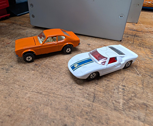 Matchbox superfast ford - matchbox,