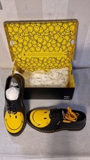 Dr. Martens Smiley (R)