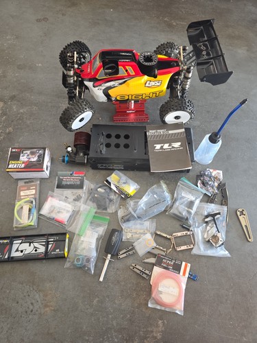 Losi 8ight 4wd nitro buggy - losi,