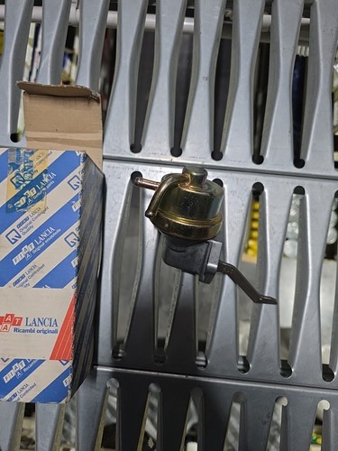 Pompa benzina per fiat 131 - pompa,