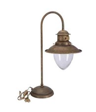 Lampada da tavolo in stile