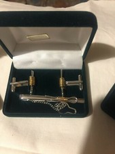 Gemelli da uomo in metallo nuovi con scatola e fermacravatte