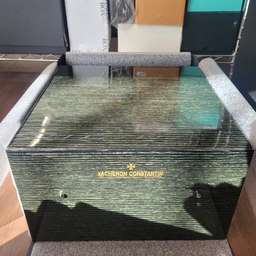 Vacheron constantin box - vacheron,