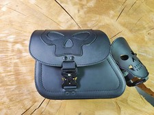 Borsa oscillante Sporty Skull Blackline adatta per Harley Davidson Sportster 883