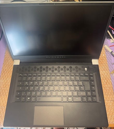 Alienware x15 bianco - i9,