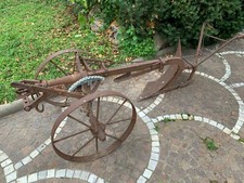 Aratro agricolo storico più