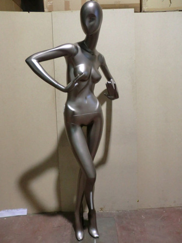 Manichino vetrina bambola moda - manichino,