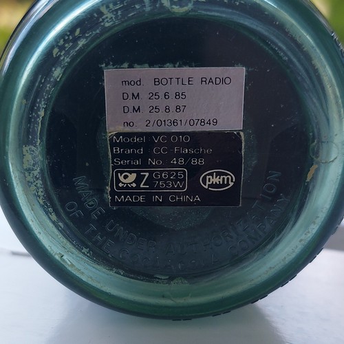 Coca cola radio forma di - radio,