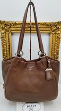 PRADA BORSA SHOPPING A SPALLA Pelle Martellata Marrone