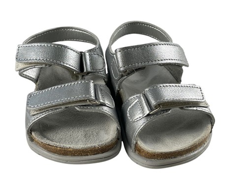 Abbigliamento per bambole