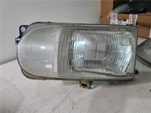 Faro anteriore sinistro nissan - faro,