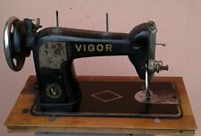 MACCHINA DA CUCIRE DA TAVOLO