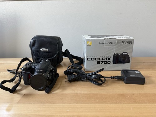 Nikon coolpix 8700 megapixel - coolpix,