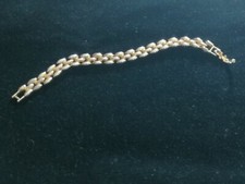 Bracciale Antico da donna  colore oro con a maglie degli anni 50