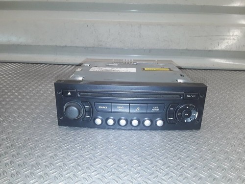 Peugeot 807 2006 - , lettore