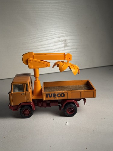 Old cars iveco camion - cars,