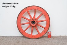 Vecchio carrello in legno