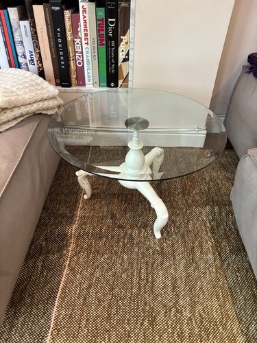 Raro tavolino basso - , cappellini